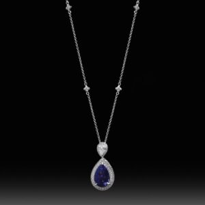 Women's necklace